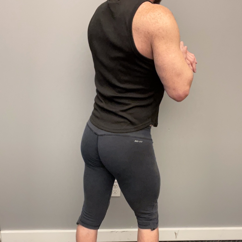 Cotton Nike 3/4 Capri Tights / Leggings